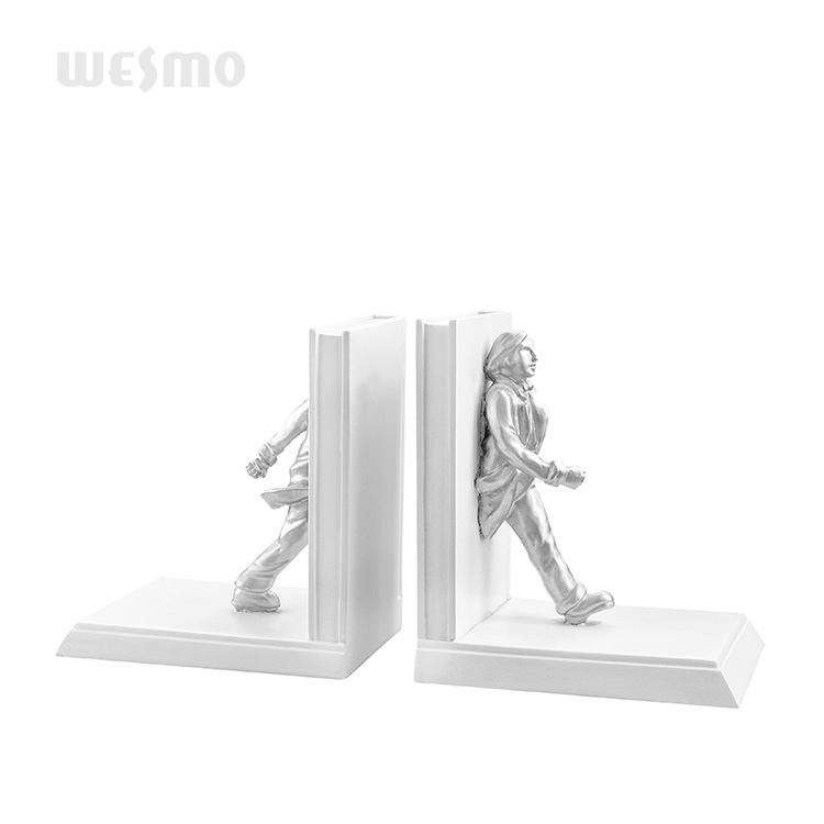 Factory direct sale classic home deco resin sculptures bookends set tabletop statue